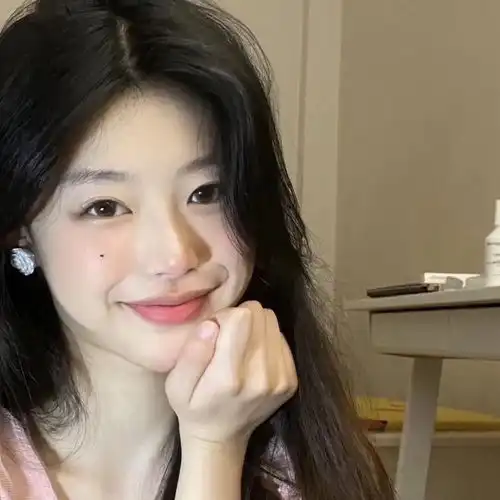 头像别让平淡的生活耗尽了你所有的向往