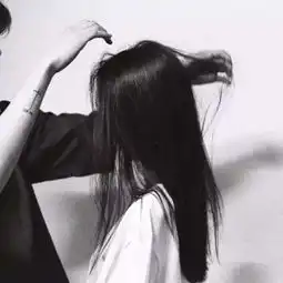 养发头条经常掉发洗头早上洗好还是晚上洗好