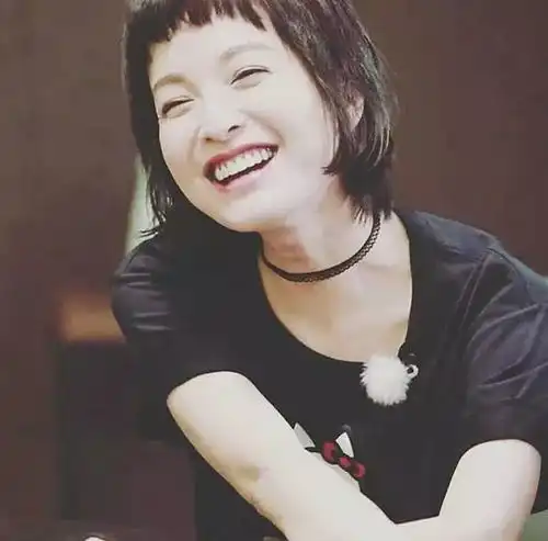 潘玮柏放话要为她退出娱乐圈吴昕告诉你,宅女变女神是怎样的心路历程