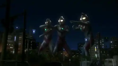 梦比优斯奥特曼的人间体未来,现在已经胖到认不出了