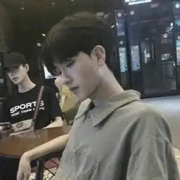 我还是喜欢你,就像白内障青光眼瞎qq男生头像我要个性网