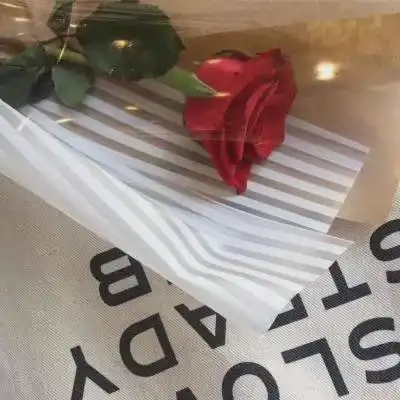 异性之间动情了,会有这三种情感渴望,是爱上你的表现