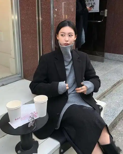 韩范的冬日时尚,清冷却不失温度,优雅也舒适自在