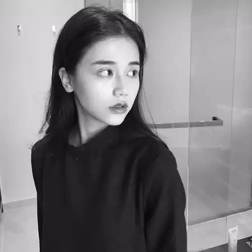 头像久伴不离,此生不弃
