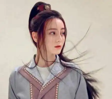 古力娜扎新剧曝路透照,身披唐装充满仙气,和热巴比还是输了
