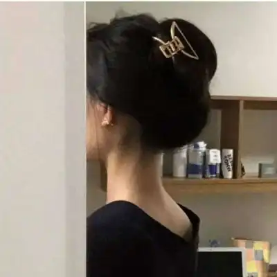 富士山终究留不住欲落的樱花,白山女生头像我要个性网