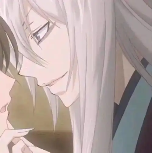 头像我掀起山河奔向你踏尽星辰来访你