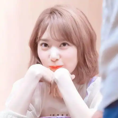 系列头像给我一点运气剩下的我自己努力