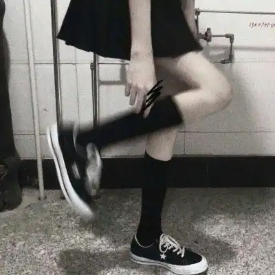 玩网女生腿部位头像优质混黑界女生腿部头像