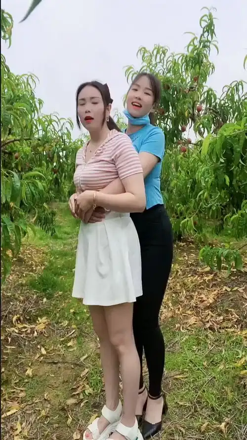 放开我,别人看见不好,沙雕闺蜜,搞笑