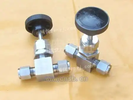 穿板角式卡套阀