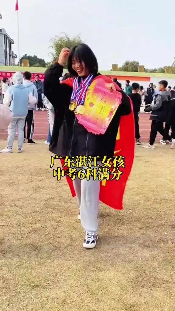 湛江女孩中考六科满分励志人生读书成长家庭教育