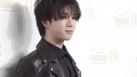 华晨宇和黑煤球的婚后生活之宅家日记篇