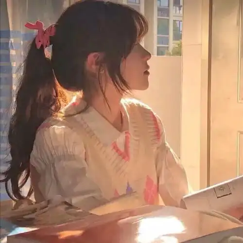 超温柔女生头像