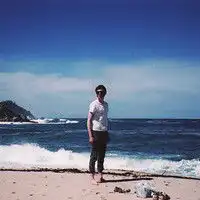 求这张图片的情侣头像