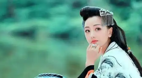 拍戏只是她的爱好,出道很多年被人称之为佛系女星不争不抢