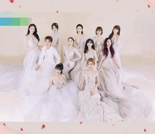 火箭少女101全员穿婚纱闺蜜照,段奥娟身材实力抢镜,造型太仙气