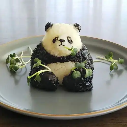 美食区天花板,我愿称之为饭团仙人