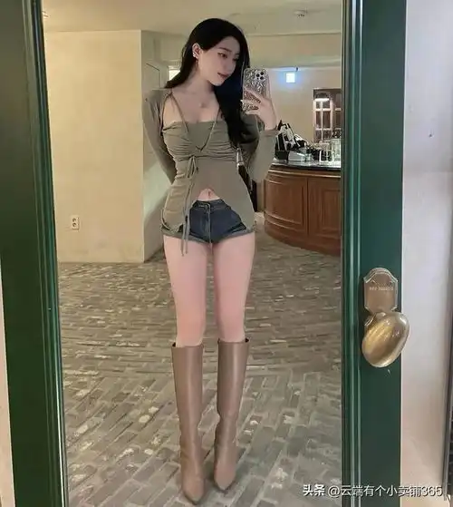 又纯又欲,人间尤物,韩国顶级网红美女,大长腿真的太给力了