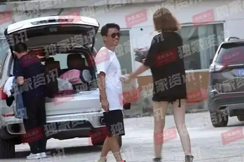 王宝强翻修房子当婚房被曝和冯清做婚前财产公证,迟迟不领证是被马蓉搞怕了