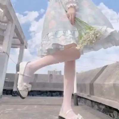 qq头像部位女头腿部下半身好看的女生部位头像