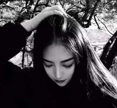 超伤霸气空间说说,我们的爱情剧情很美,可就是没有结局