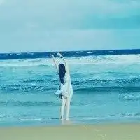 猛龙过江尚雷诺女生发呆的游戏名字