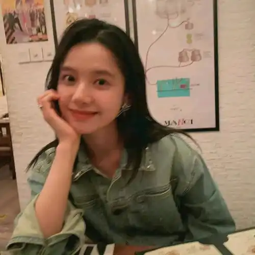 从没见过娱乐圈有一位女明星的照片这么适合当头像,好看果然吃香