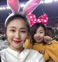 娶跟偶像同天生日的人,写歌唱给爱豆听,这一波追星方式有点意思