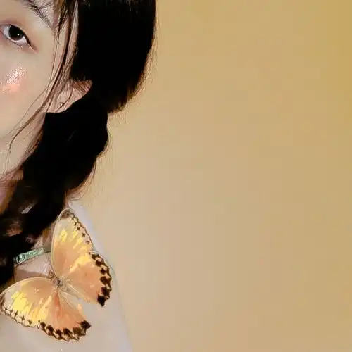 头像女生蝴蝶