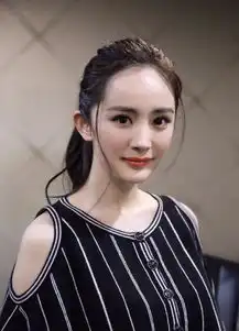 杨幂仙气旧照未ps原图曝光判若两人这下就尴尬了
