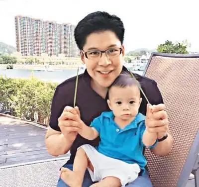 郭晶晶复出,小孩谁带霍启刚的1句话,让网友直呼嫁对人了