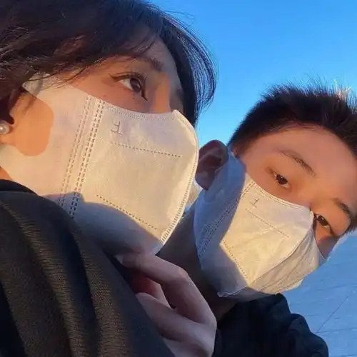 情头还有人会管你谈恋爱吗