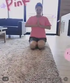 张雨绮健身打卡高马尾粉t恤打扮少女