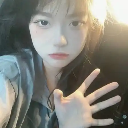 头像一组又纯又欲的女生头像