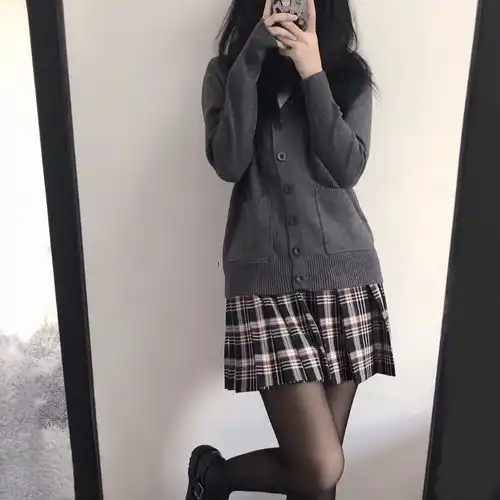 真人女头小众风格头像jk制服